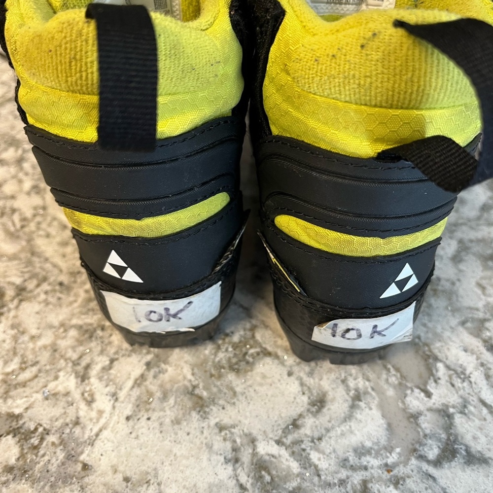 Fischer XC Ski Kids Black and Yellow Shoes